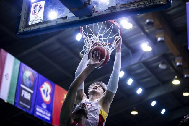 永利yl23411-无惧困难！中国男篮强势击败伊朗距世界杯一步之遥