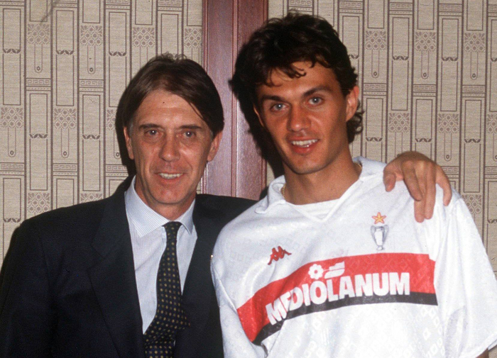 yl7703永利-米兰老照片引发球迷回忆热潮|AC米兰|保罗-马尔蒂尼_新浪体育_新浪新闻