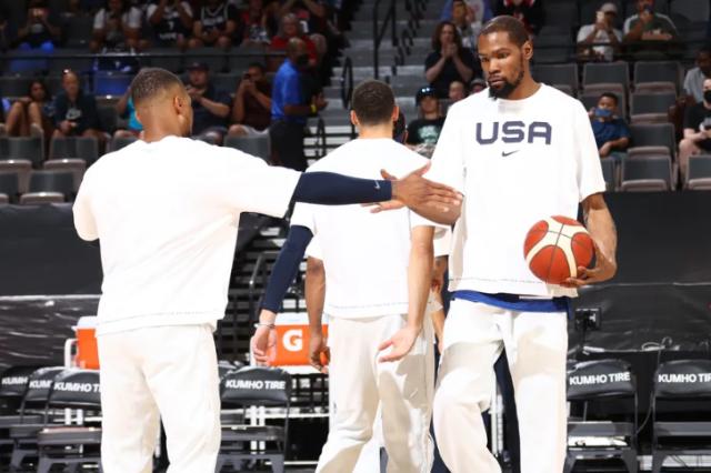 告别平均主义！美国男篮需要确立KD利拉德核心地位